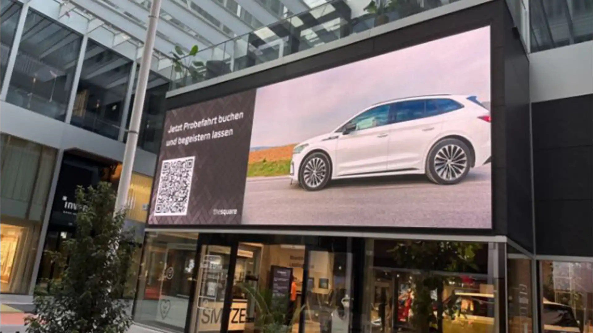 Outdoor LED Billboard Solution 