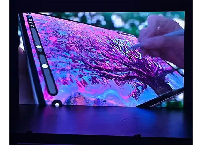 High-Definition Display with Flicker-Free Performance