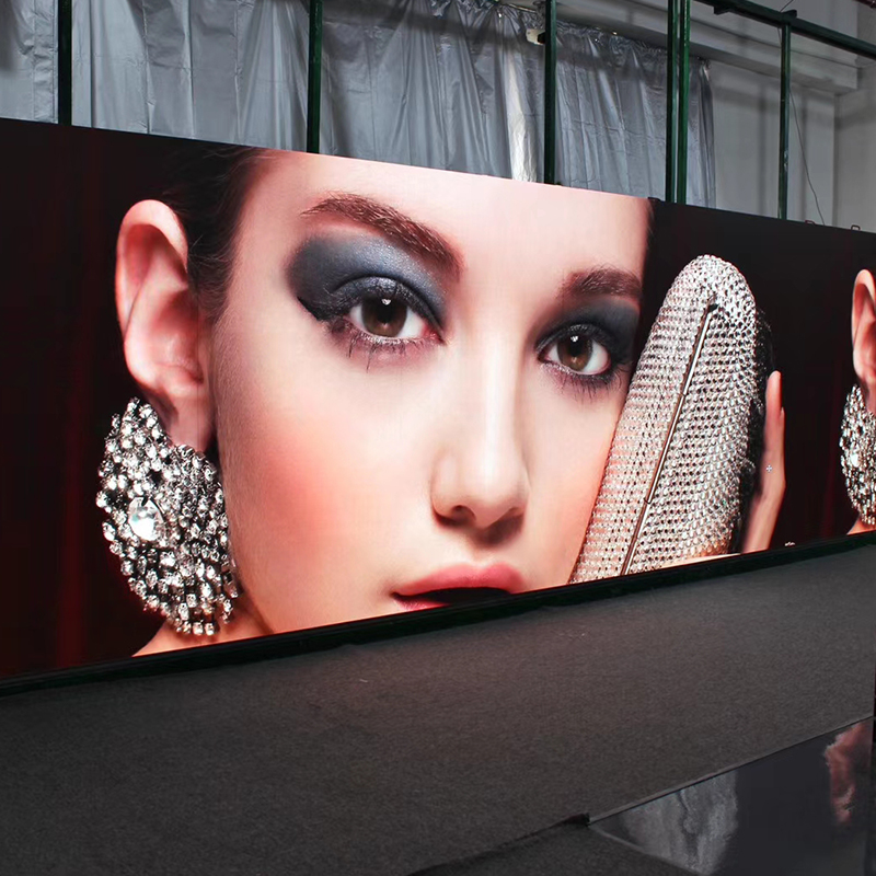P2 Outdoor LED Screen-Ultra HD Outdoor Display4