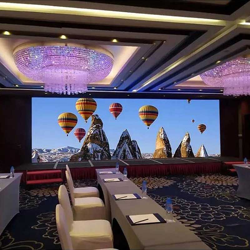 P2.5 led display Small pitch and high brightness5