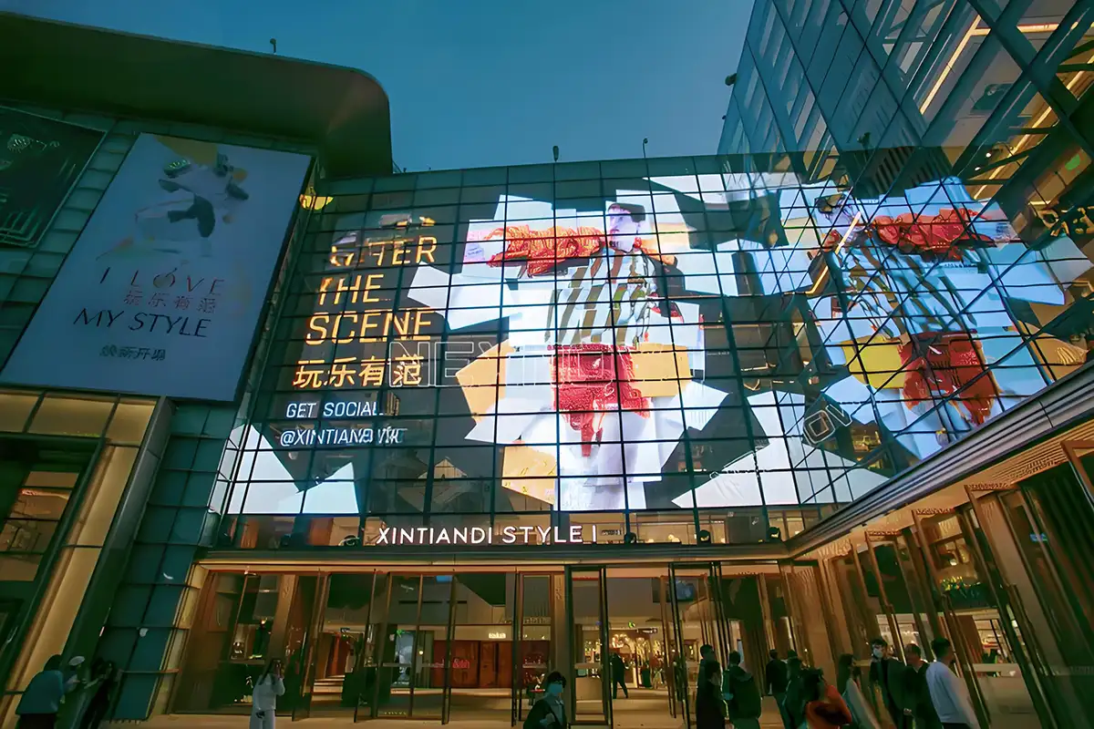 Shopping Mall LED Video Wall Solutions from ReissDisplay