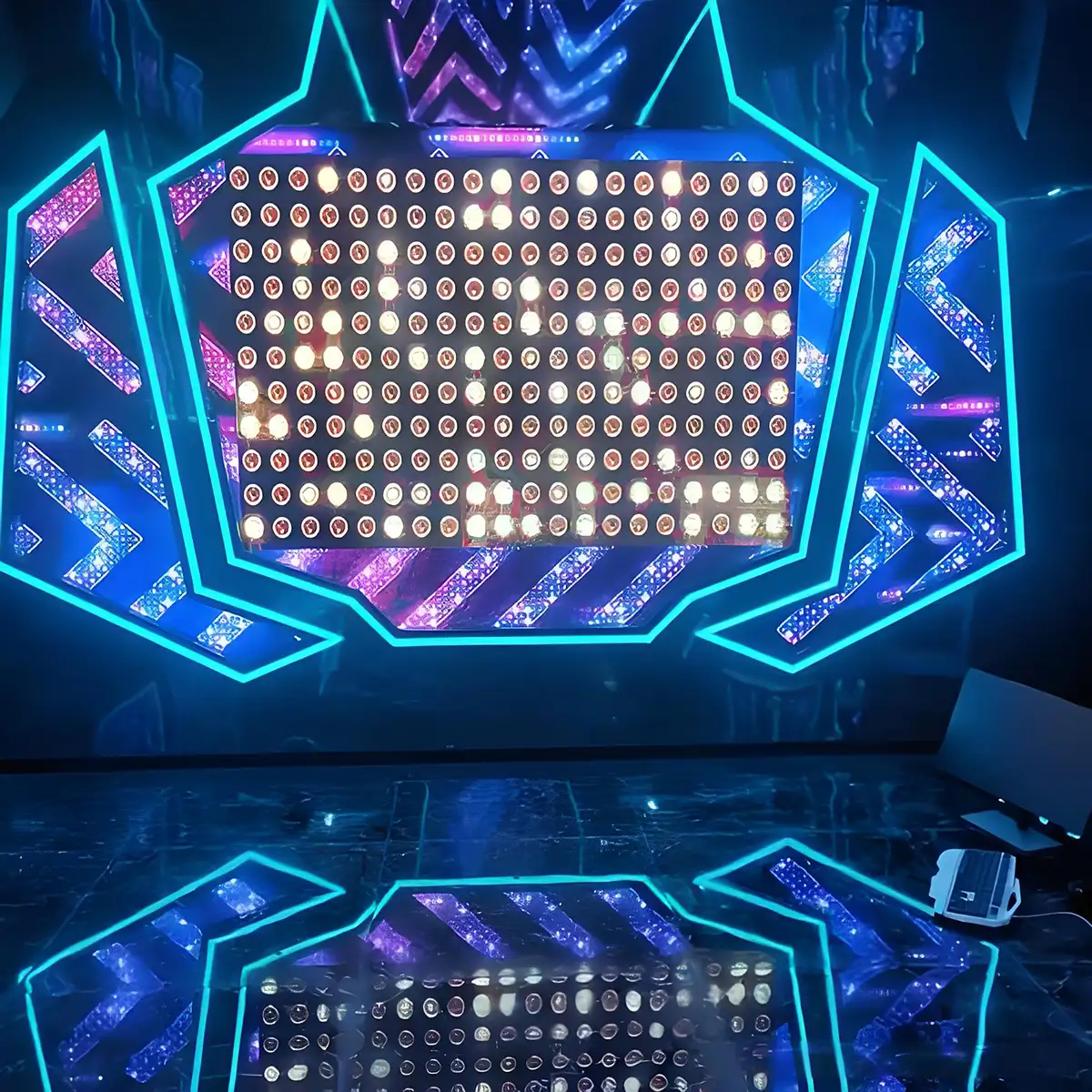 Curved LED screen2